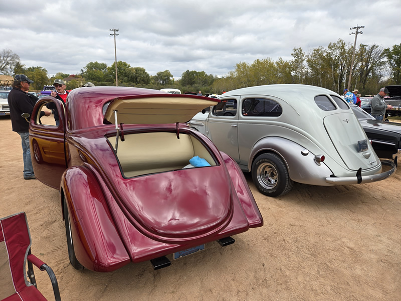 /pictures/Car Show_2025/20251011_123326.jpg